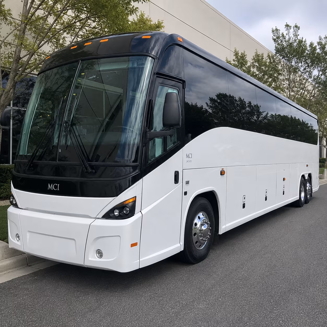 Cincinnati Airport Shuttle & Transportation party bus exterior