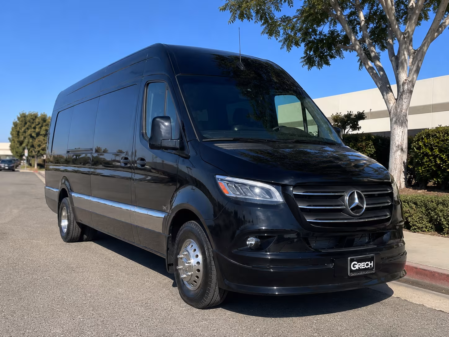 Cincinnati Corporate Transportation onboard seating