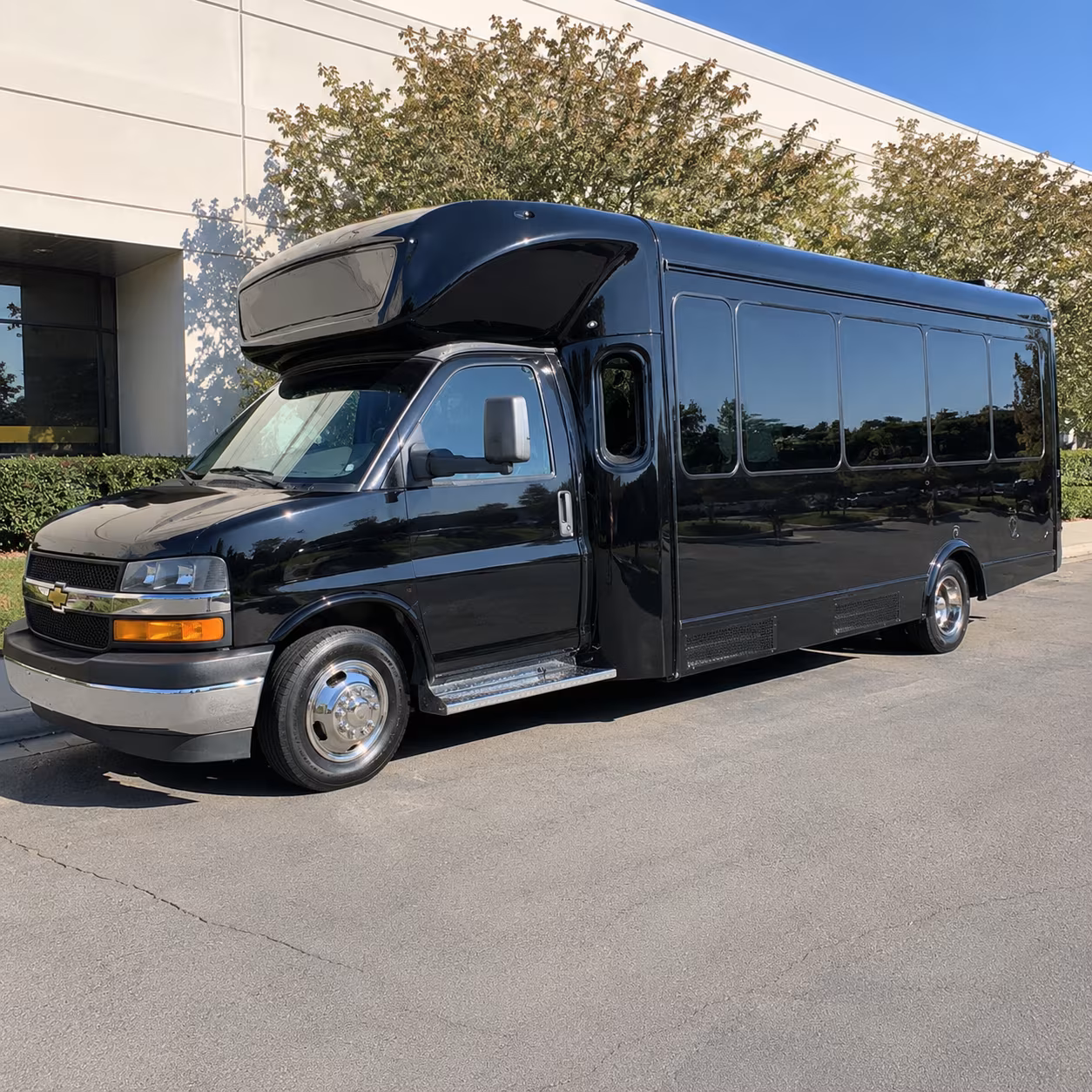 Cincinnati Private Event Transportation party bus exterior