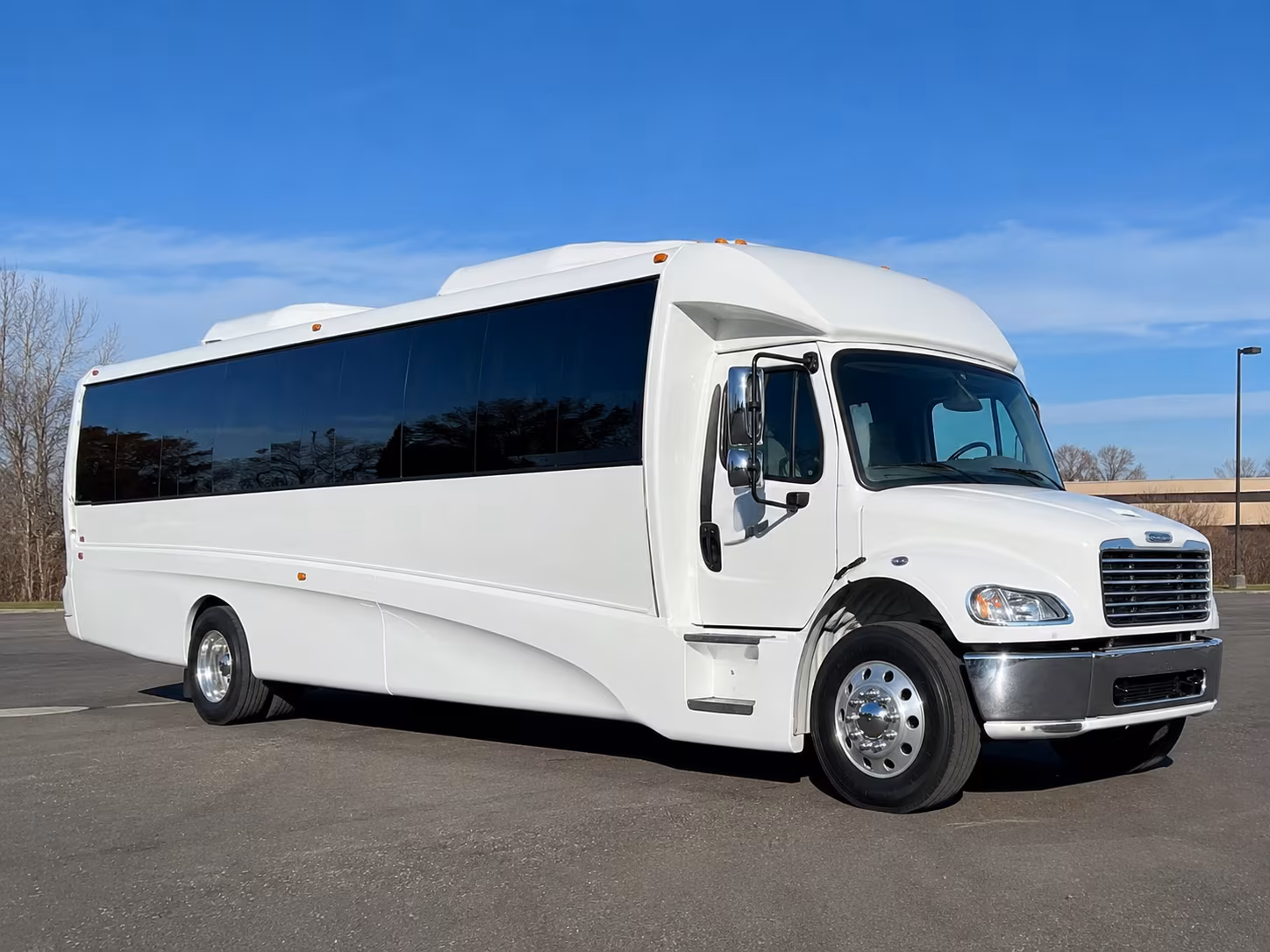 Cincinnati Winery Tour & Pub Crawl Transportation party bus exterior