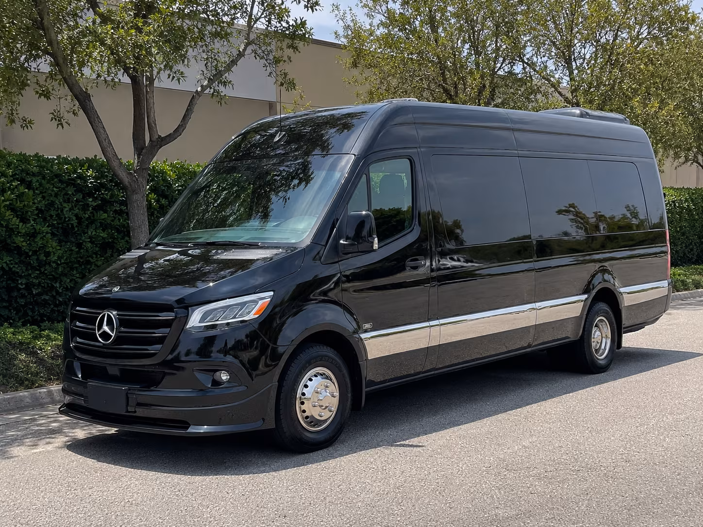 Middletown School Event & Field Trip Transportation