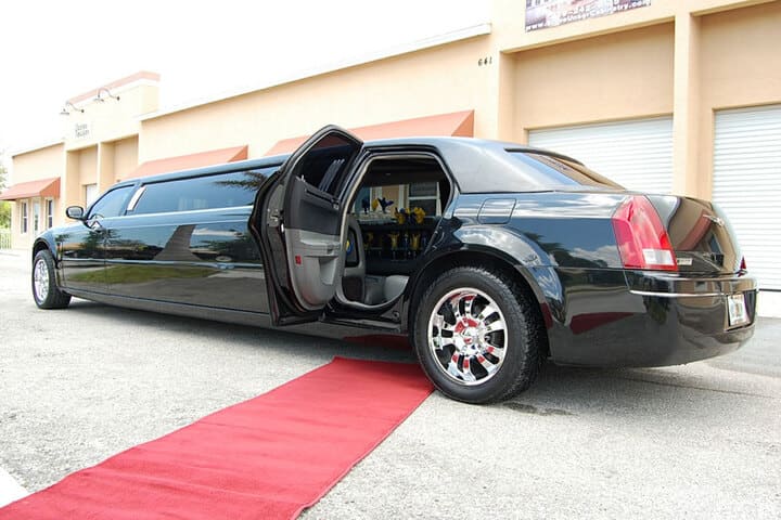 Cincinnati Chrysler Limos