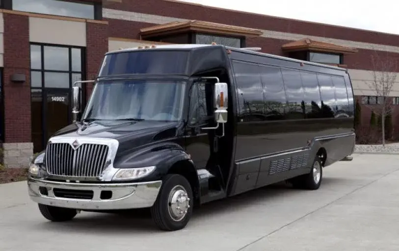 Cincinnati 30 Passenger Minibus