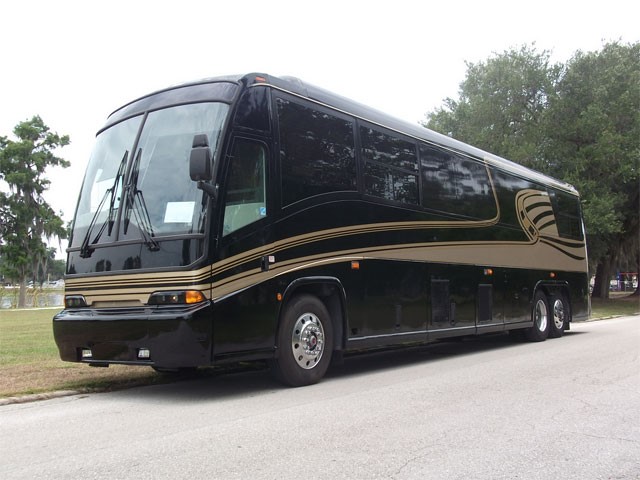 Cincinnati 56 Passenger Charter Bus