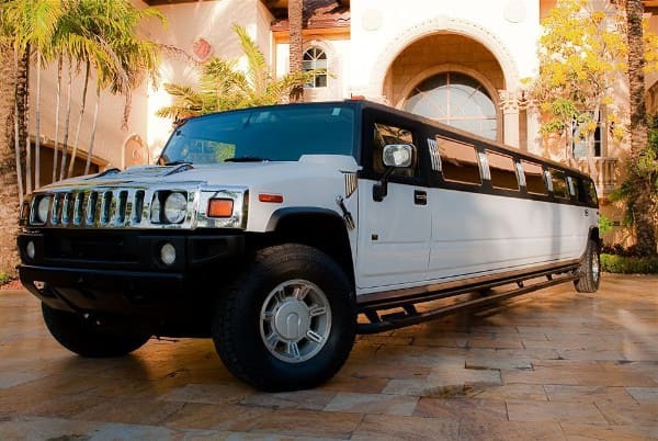 Cincinnati White Hummer Limo